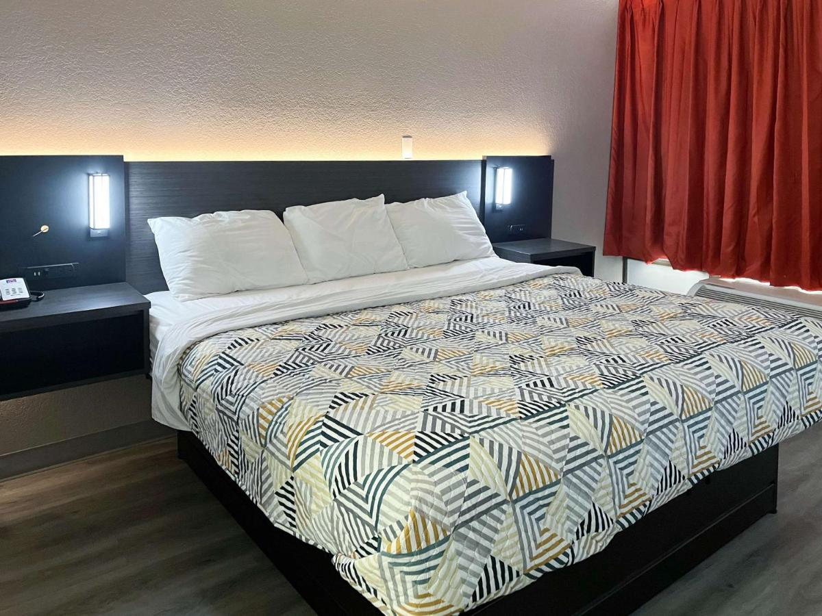 Motel 6 Baton Rouge Southeast Prairieville Экстерьер фото
