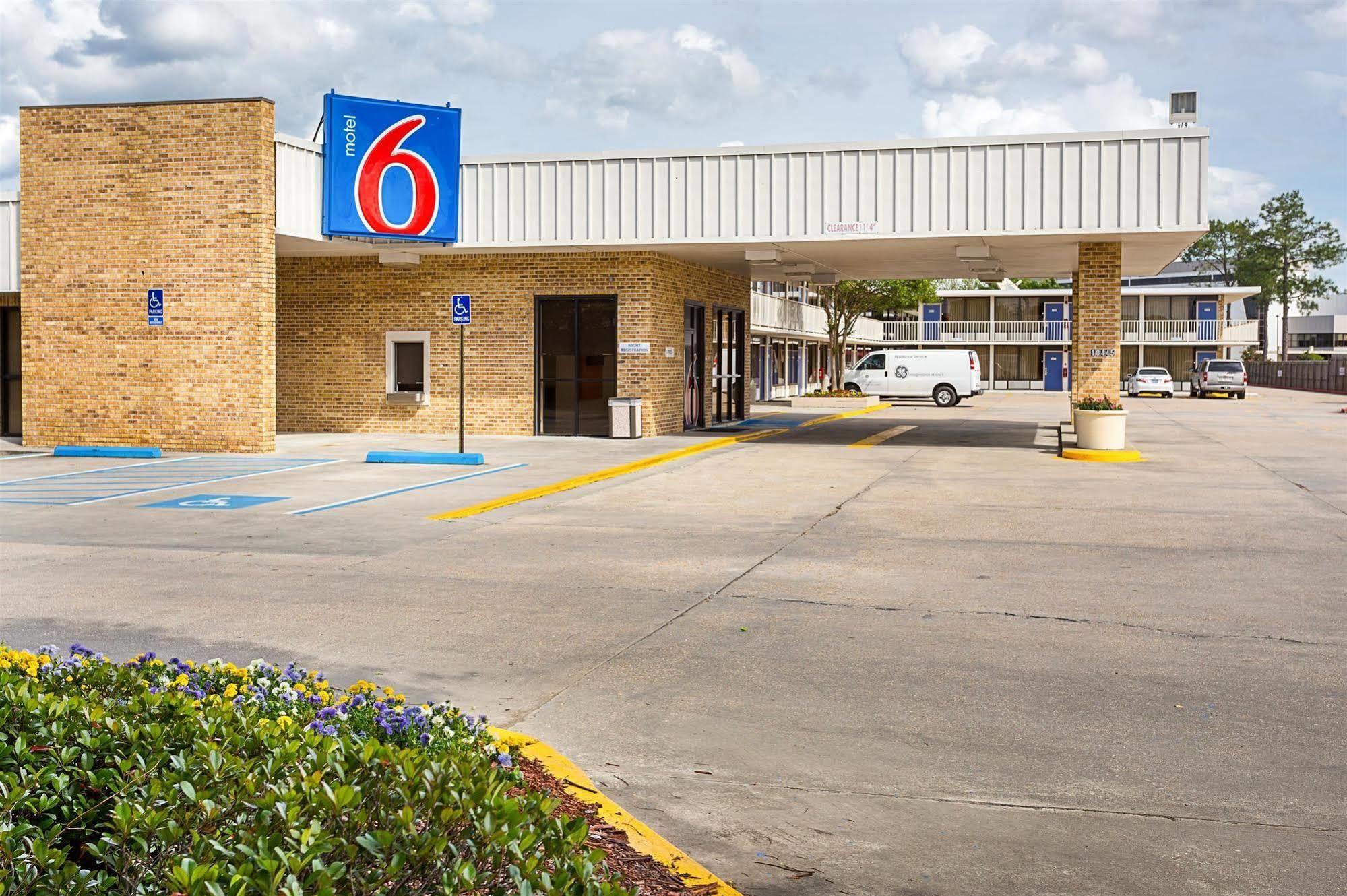 Motel 6 Baton Rouge Southeast Prairieville Экстерьер фото