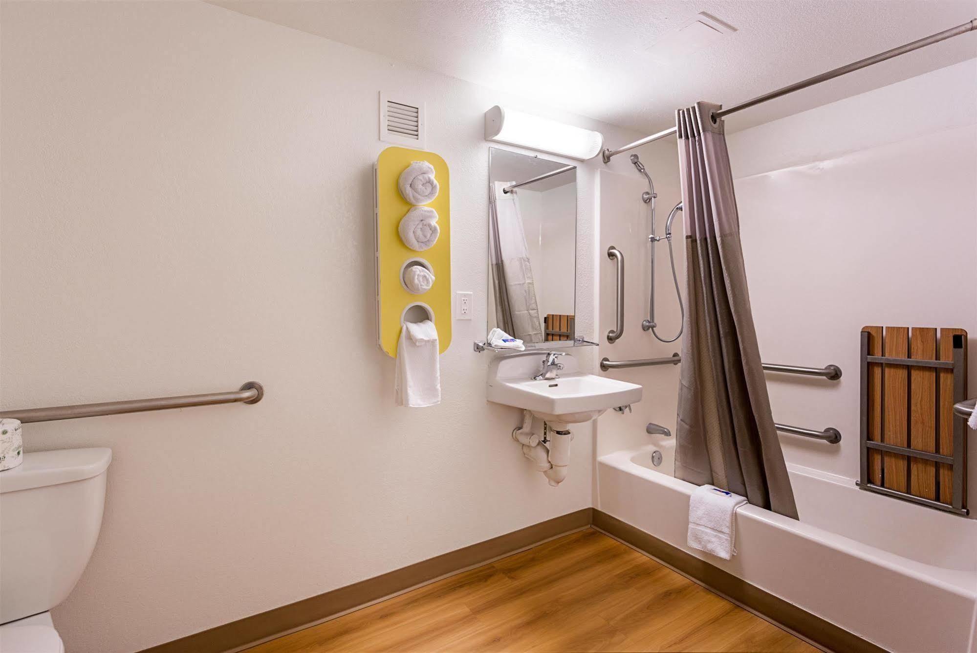 Motel 6 Baton Rouge Southeast Prairieville Экстерьер фото